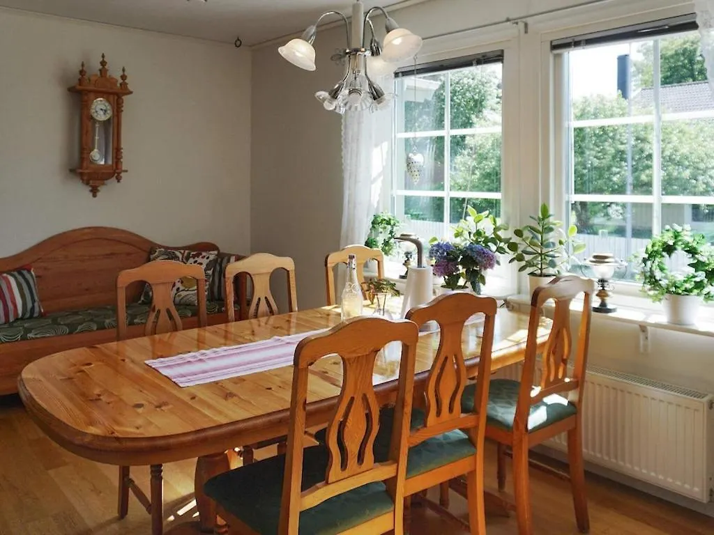 9 Person Holiday Home In Sollentuna Suède